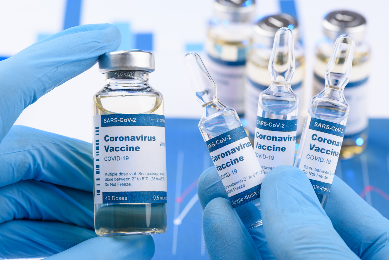 Eksperci zastanawiają się, czy wiktorianie powinni zaoferować drugą dawkę AstraZeneca
